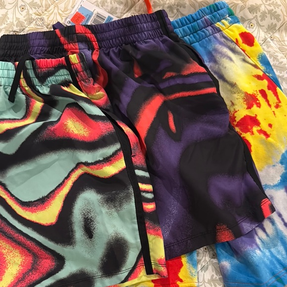 3 pairs of Nike Kids Colorful Shorts - Picture 3 of 6